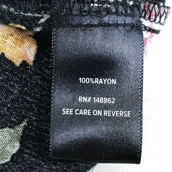 Torrid Babydoll Gauze Keyhole Front Tunic Top Women's Plus 3/3X Black Floral - Picture 13 of 13